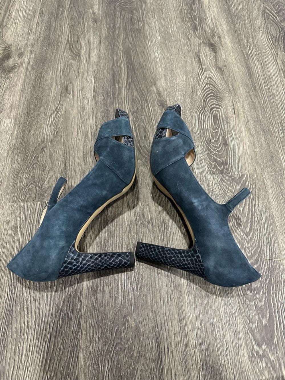 Franco Sarto Dark Blue Suede Peep-Toe Heels Size 10 - Picture 9 of 15